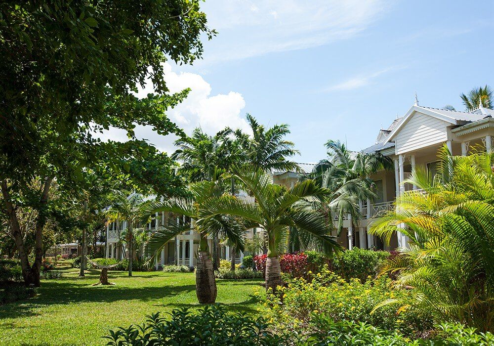 garden-view-luxury-hotels-of-the-world-le-telfair
